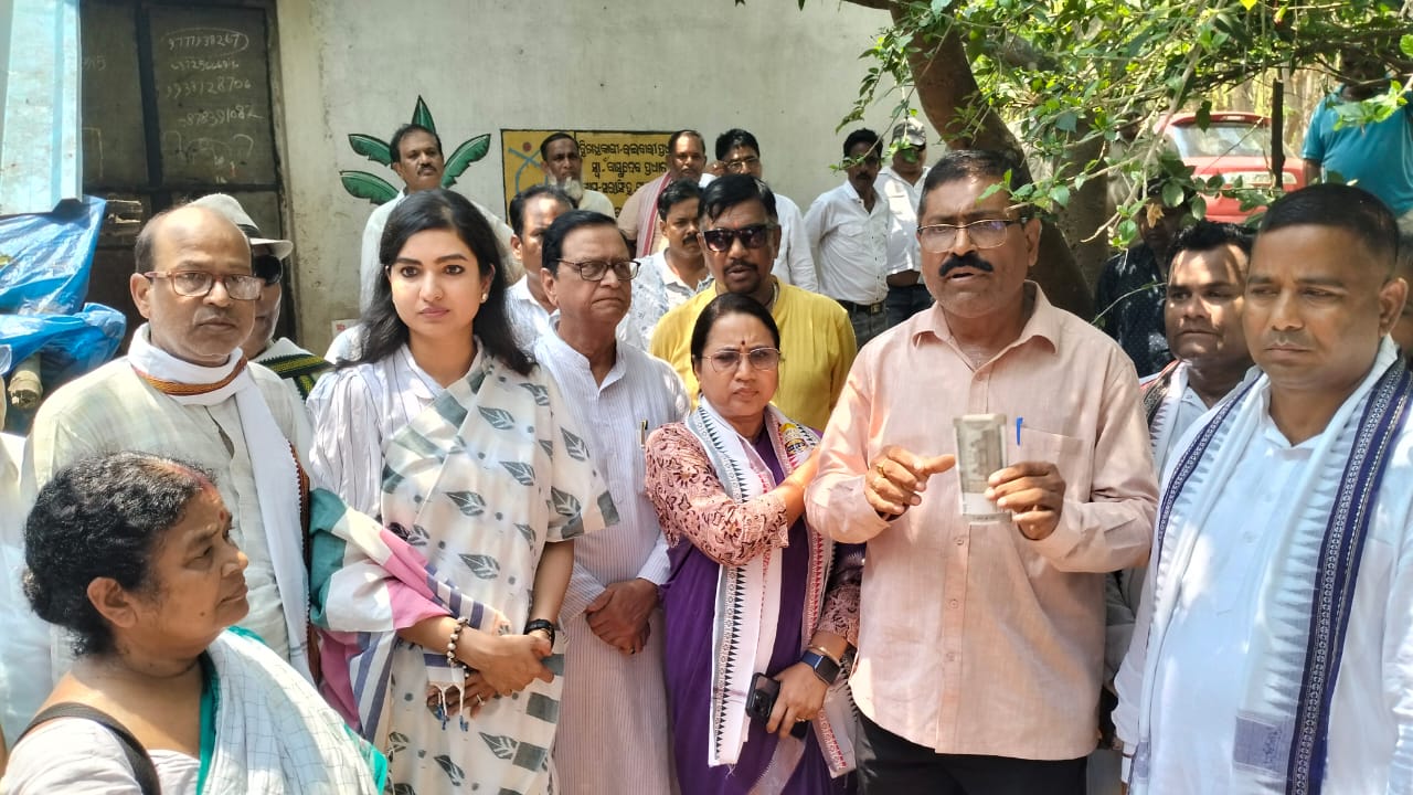 ହିନ୍ଦୋଳ ରେ ସୋଫିଆ !